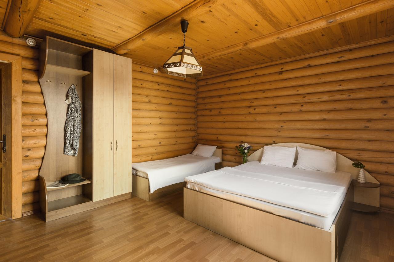 Ensenada Hotel Hrybiwka Zewnętrze zdjęcie